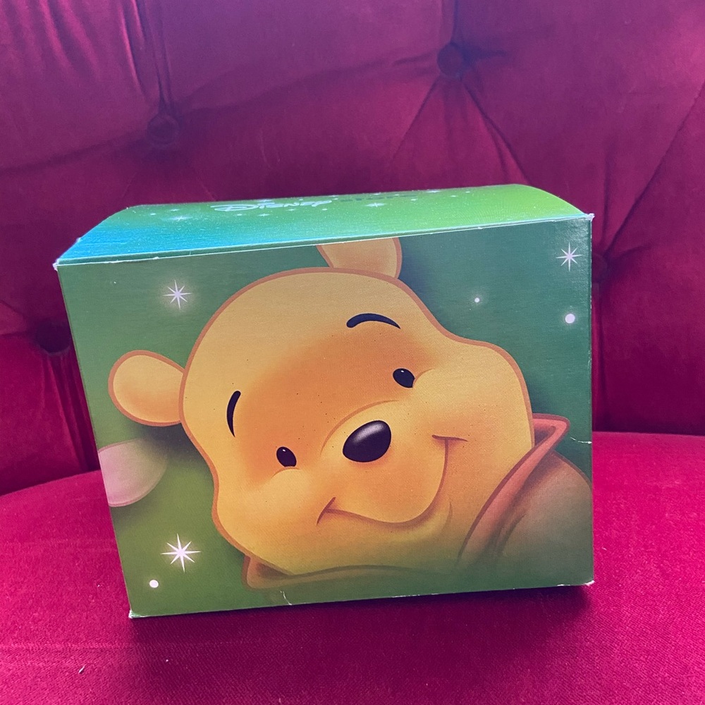 Winnie the Pooh Decorative Gift Box